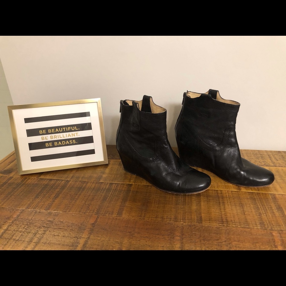Frye Carson Wedge Bootie